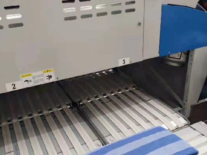 全州巾类折叠机-01